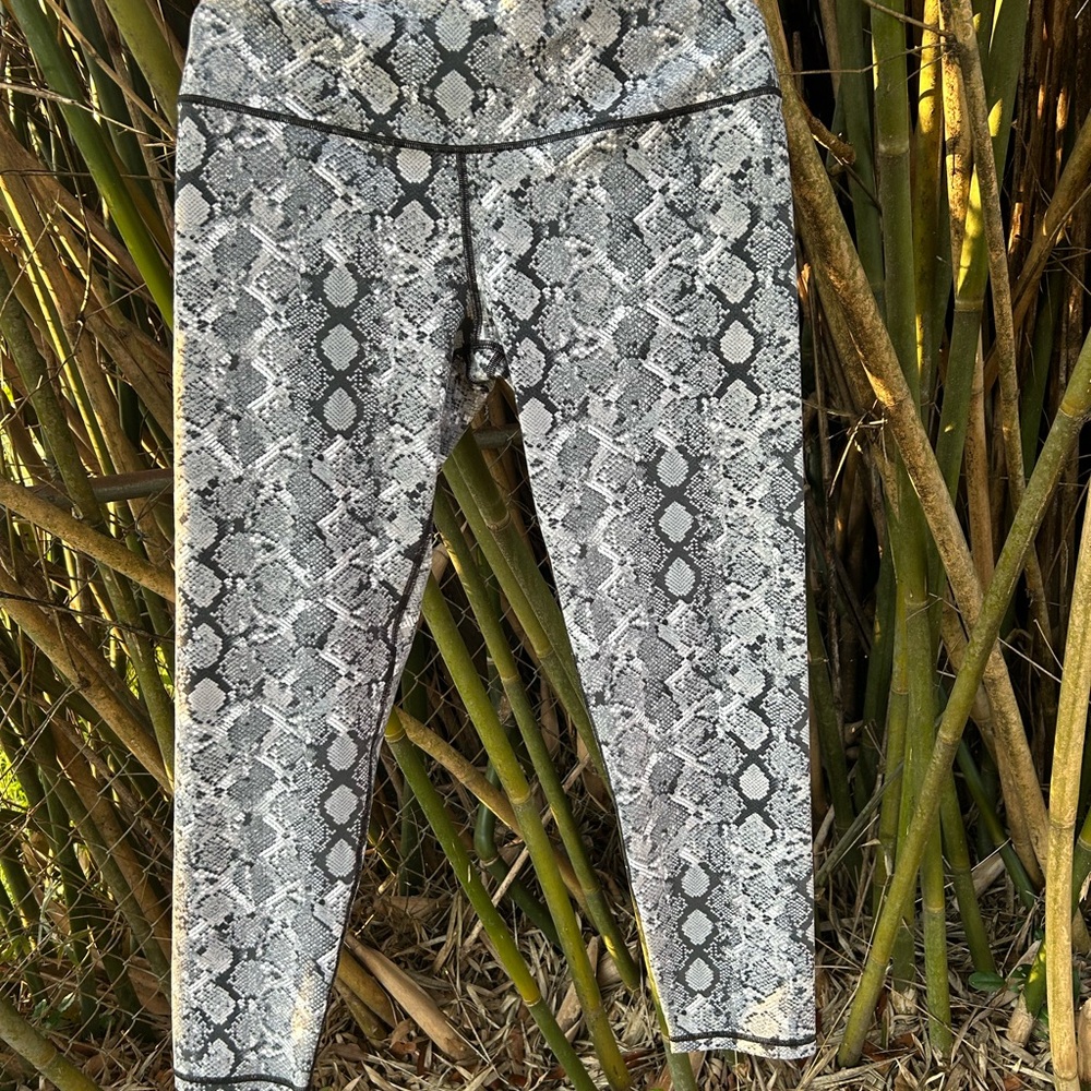 Stylish Kids Snake Print Leggings